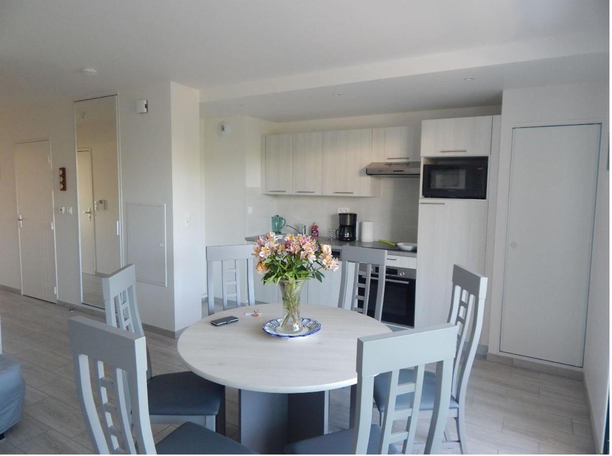 Saint Malo Bel Appartement Neuf Pres Gare Plage Sillon Intramuros Parking Prive Exterior foto